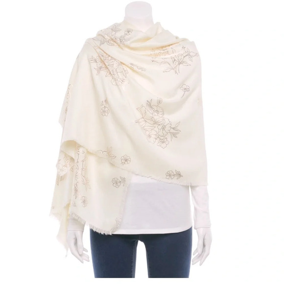 LC Lauren Conrad Accessories - *FREE* Lauren  Conrad oversized floral scarf ultra soft